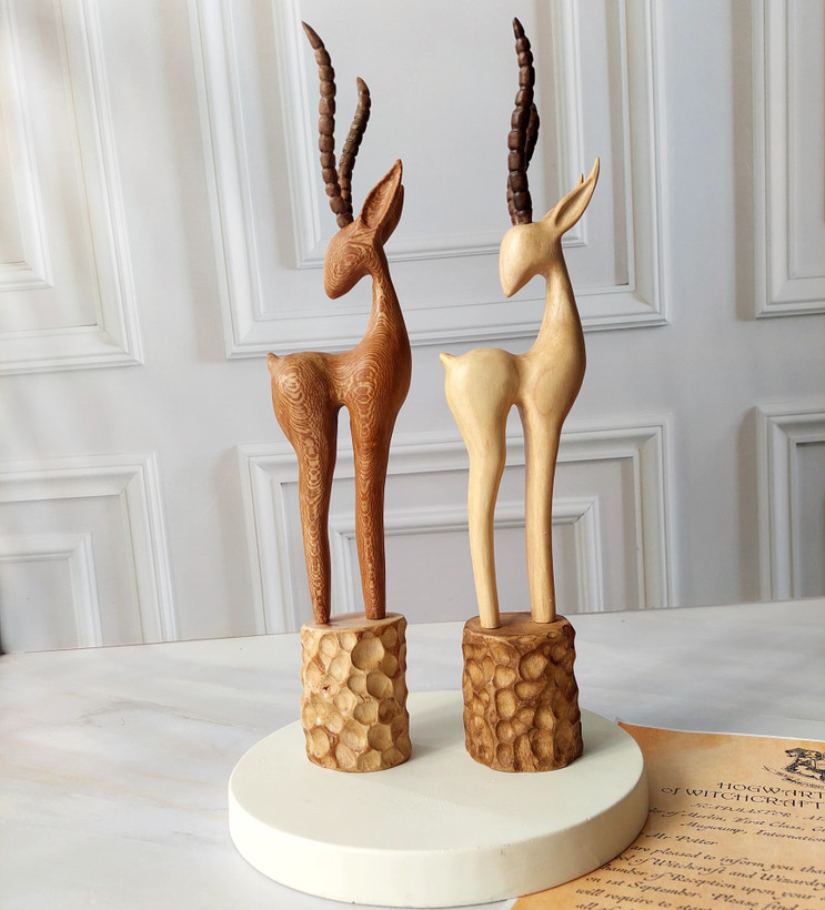 غزال چوبی دستساز