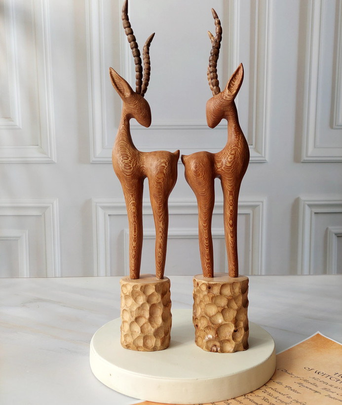 غزال چوبی دستساز