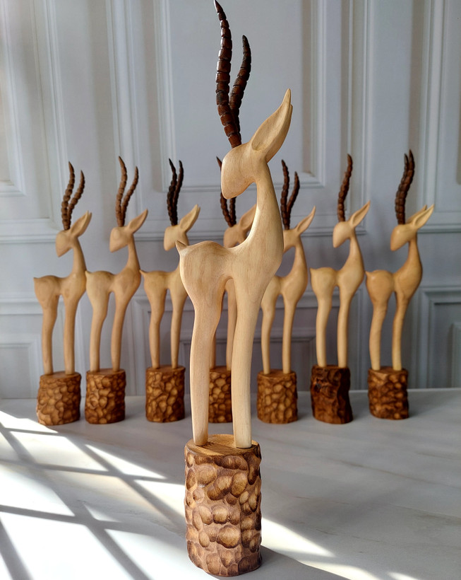 غزال چوبی دستساز