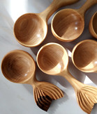 ملاقه ی چوبی آبگریز چوب گردو طرح دم ماهی