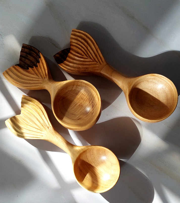 ملاقه ی چوبی آبگریز چوب گردو طرح دم ماهی