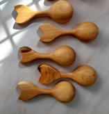 ملاقه ی چوبی آبگریز چوب گردو طرح دم ماهی